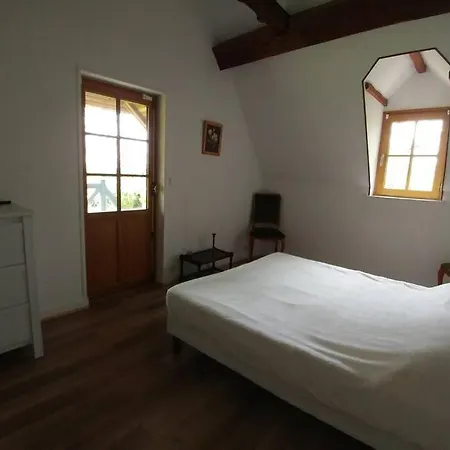Maison Du 18e Avec Parc Arbore, A 45 Min De La Holiday home Nassandres